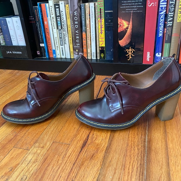 Dr. Martens Jinelle Burgundy Chunky Heel Platform size US7 women’s - Picture 2 of 4
